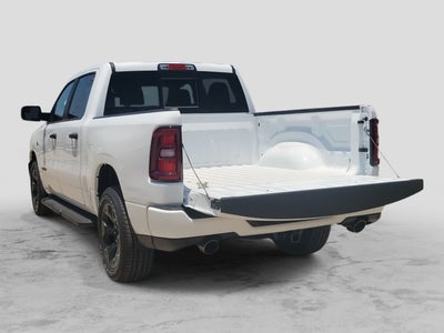 2026 RAM 1500 RAM 1500 EXPRESS CREW CAB 4X4 5'7' BOX