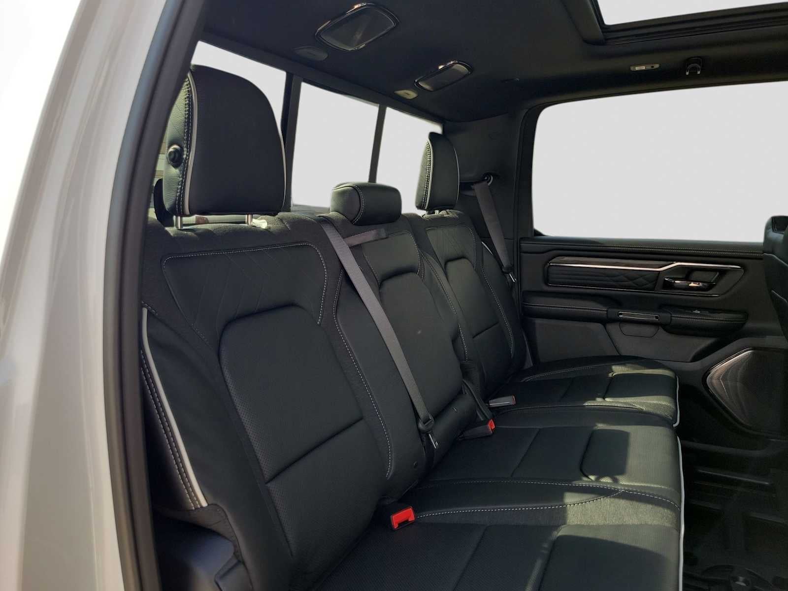 2026 RAM 1500 RAM 1500 LIMITED CREW CAB 4X4 5'7' BOX