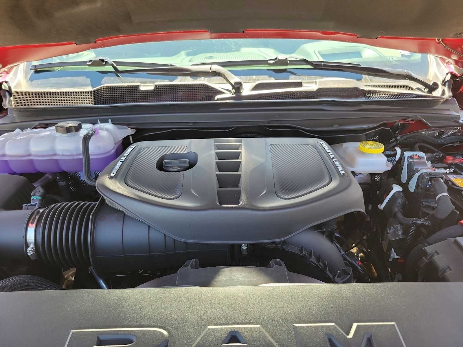 2026 RAM Ram 1500 RAM 1500 LIMITED CREW CAB 4X4 5'7' BOX