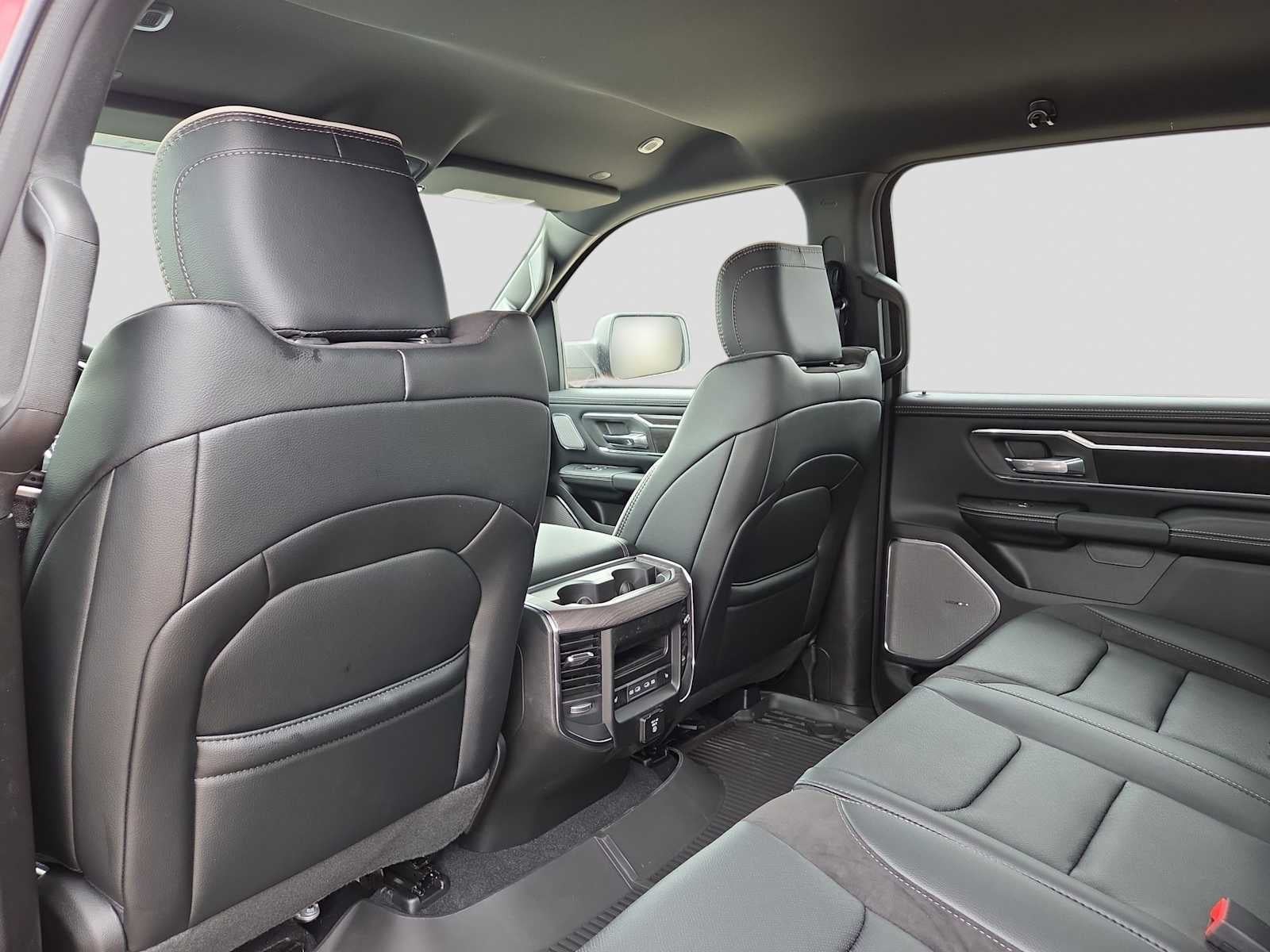 2026 RAM 1500 RAM 1500 LARAMIE CREW CAB 4X4 5'7' BOX