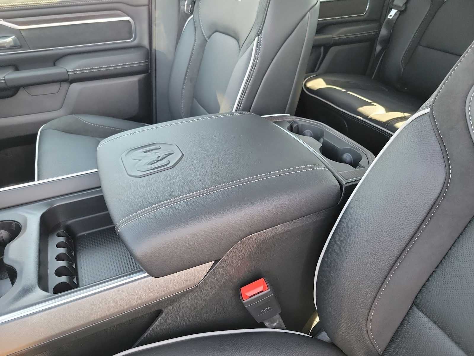 2026 RAM 1500 RAM 1500 LARAMIE CREW CAB 4X4 5'7' BOX