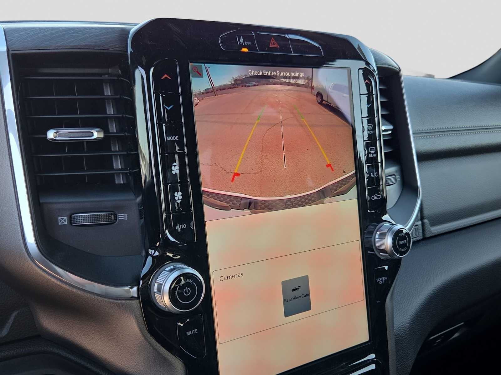 2026 RAM 1500 RAM 1500 LARAMIE CREW CAB 4X4 5'7' BOX