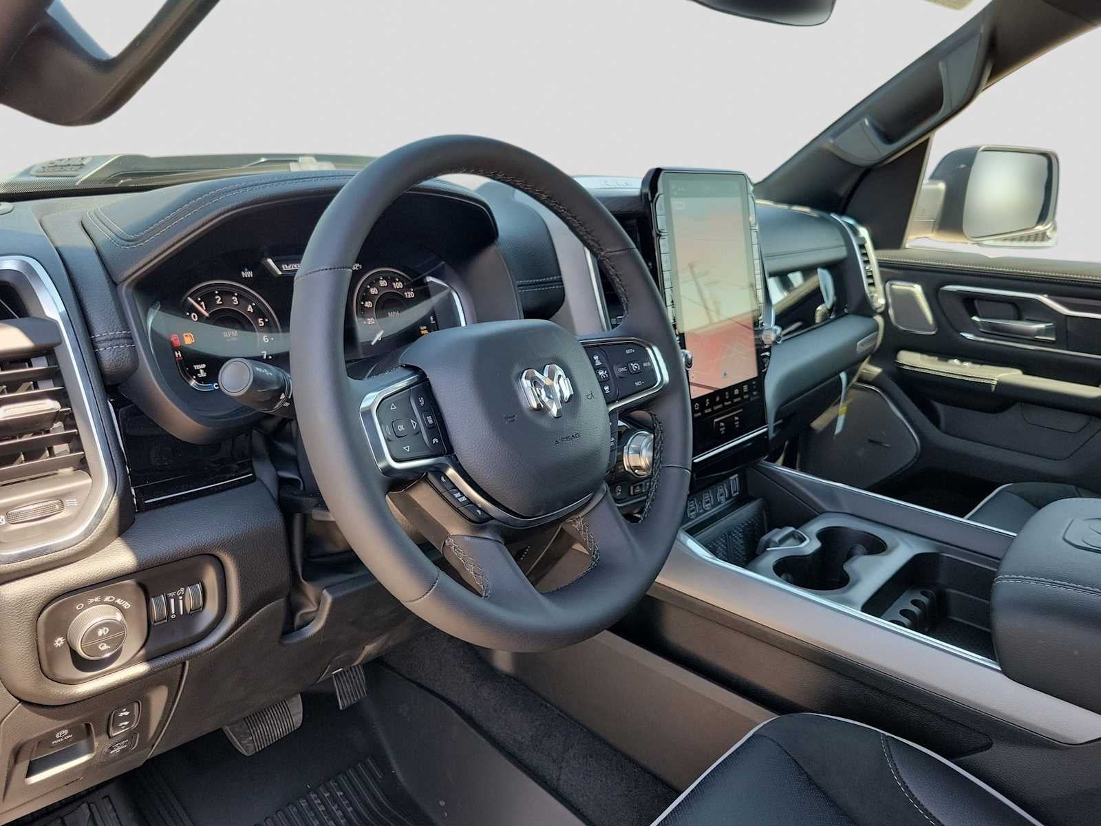 2026 RAM 1500 RAM 1500 LARAMIE CREW CAB 4X4 5'7' BOX