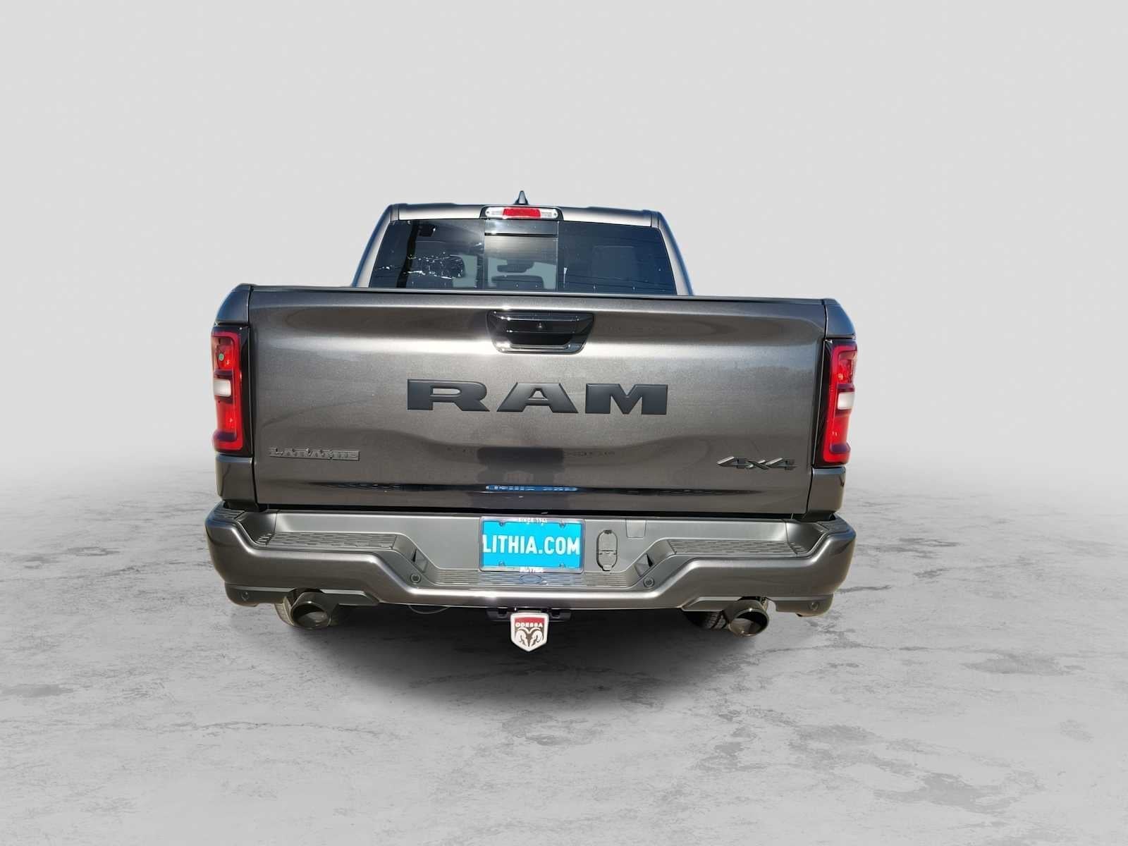 2026 RAM 1500 RAM 1500 LARAMIE CREW CAB 4X4 5'7' BOX