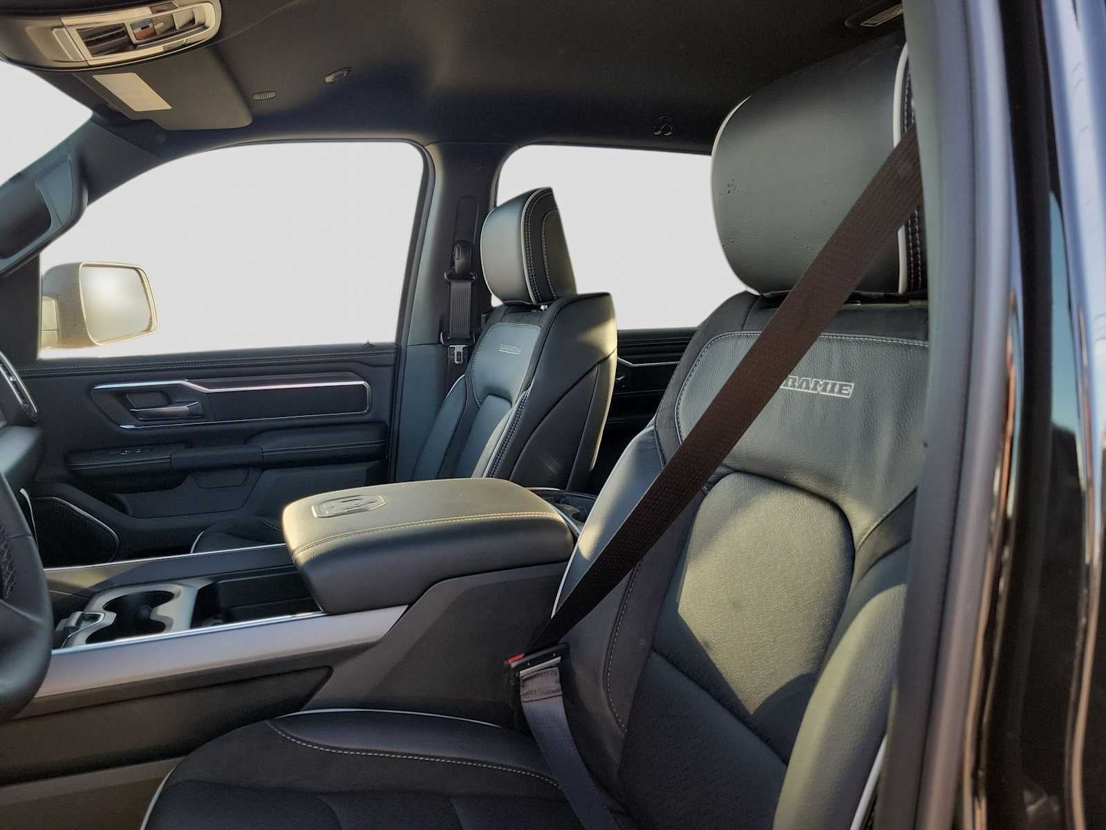 2026 RAM 1500 RAM 1500 LARAMIE CREW CAB 4X4 5'7' BOX