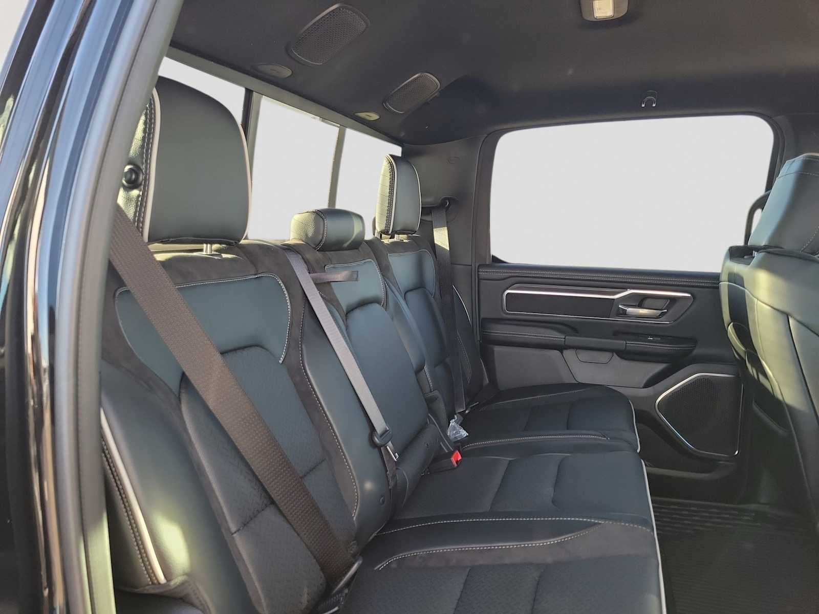 2026 RAM 1500 RAM 1500 LARAMIE CREW CAB 4X4 5'7' BOX