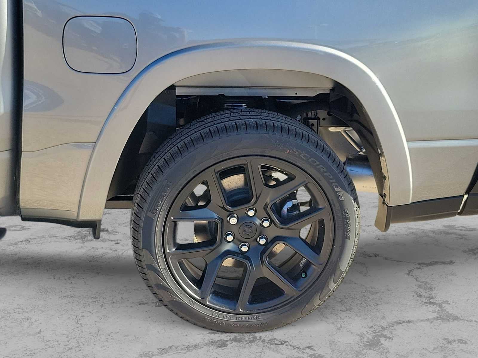 2026 RAM 1500 RAM 1500 LARAMIE CREW CAB 4X4 5'7' BOX