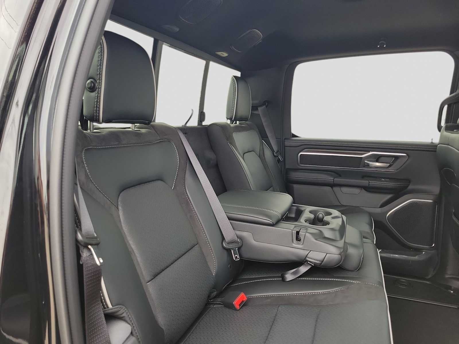 2026 RAM 1500 RAM 1500 LARAMIE CREW CAB 4X4 5'7' BOX