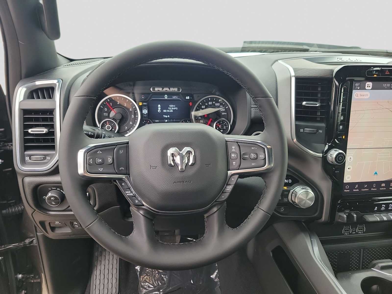 2026 RAM 1500 RAM 1500 LARAMIE CREW CAB 4X4 5'7' BOX