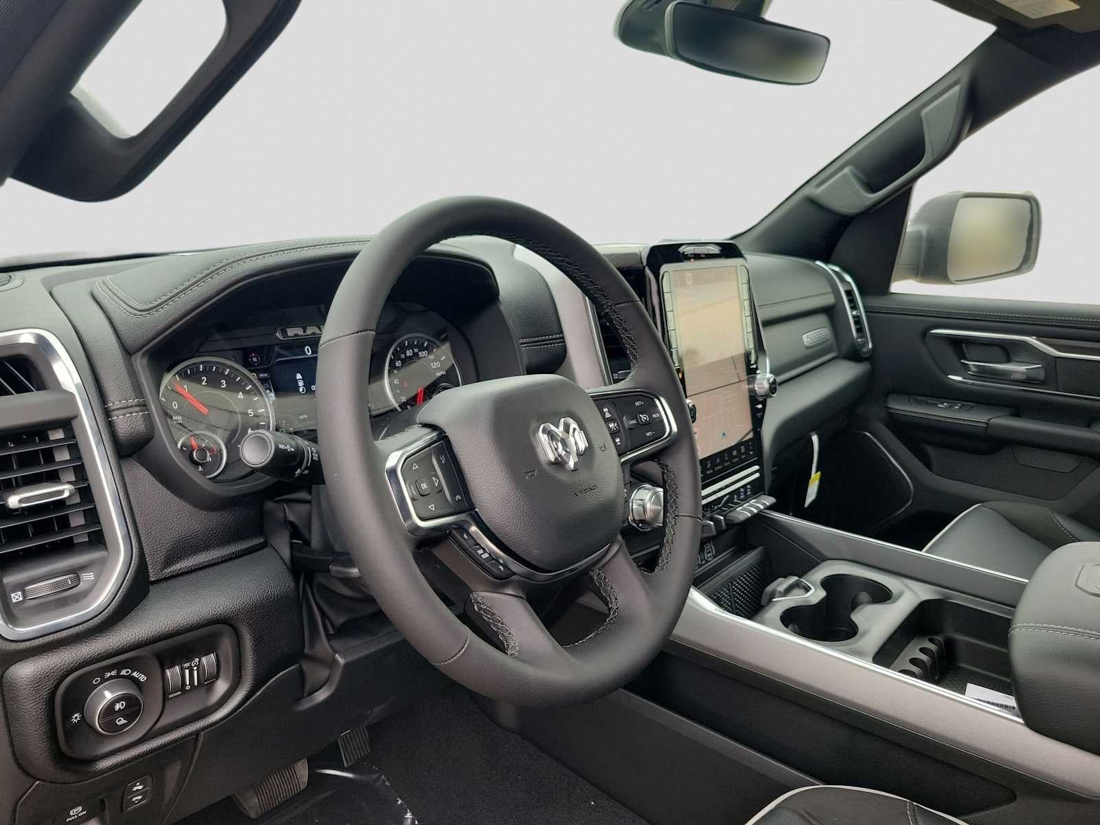 2026 RAM 1500 RAM 1500 LARAMIE CREW CAB 4X4 5'7' BOX