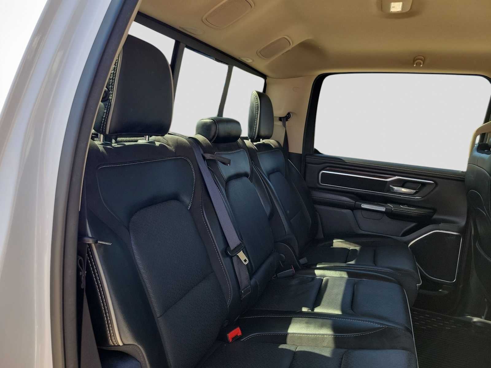 2021 RAM 1500 Laramie Crew Cab 4x4 5'7' Box