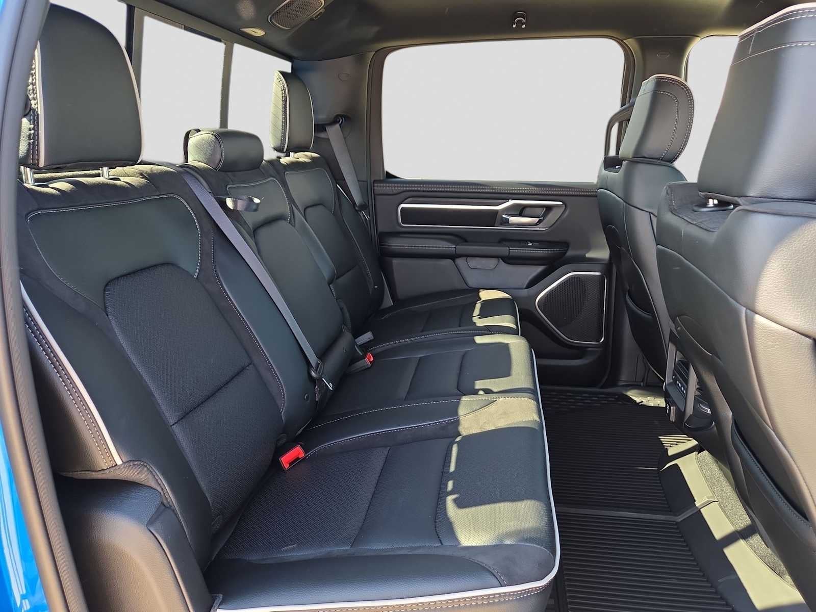 2026 RAM 1500 RAM 1500 LARAMIE CREW CAB 4X4 5'7' BOX