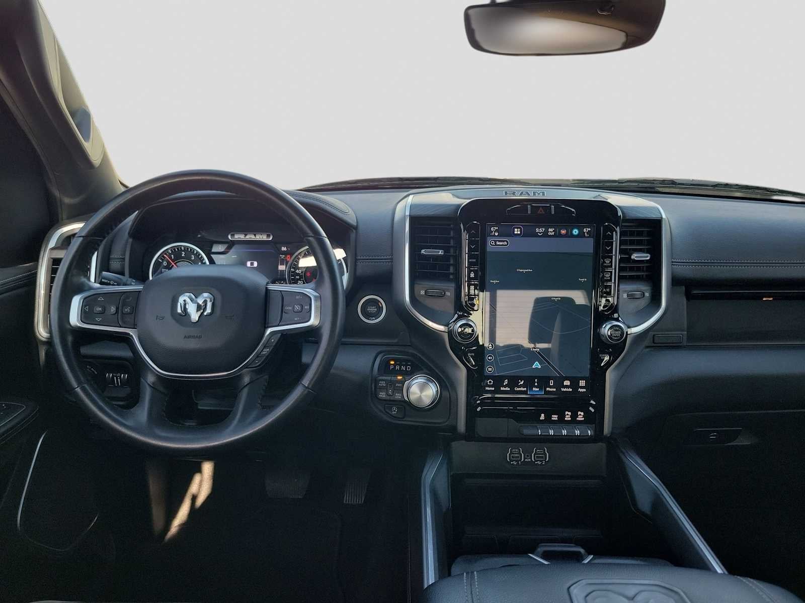 2023 RAM 1500 Laramie Crew Cab 4x4 5'7' Box