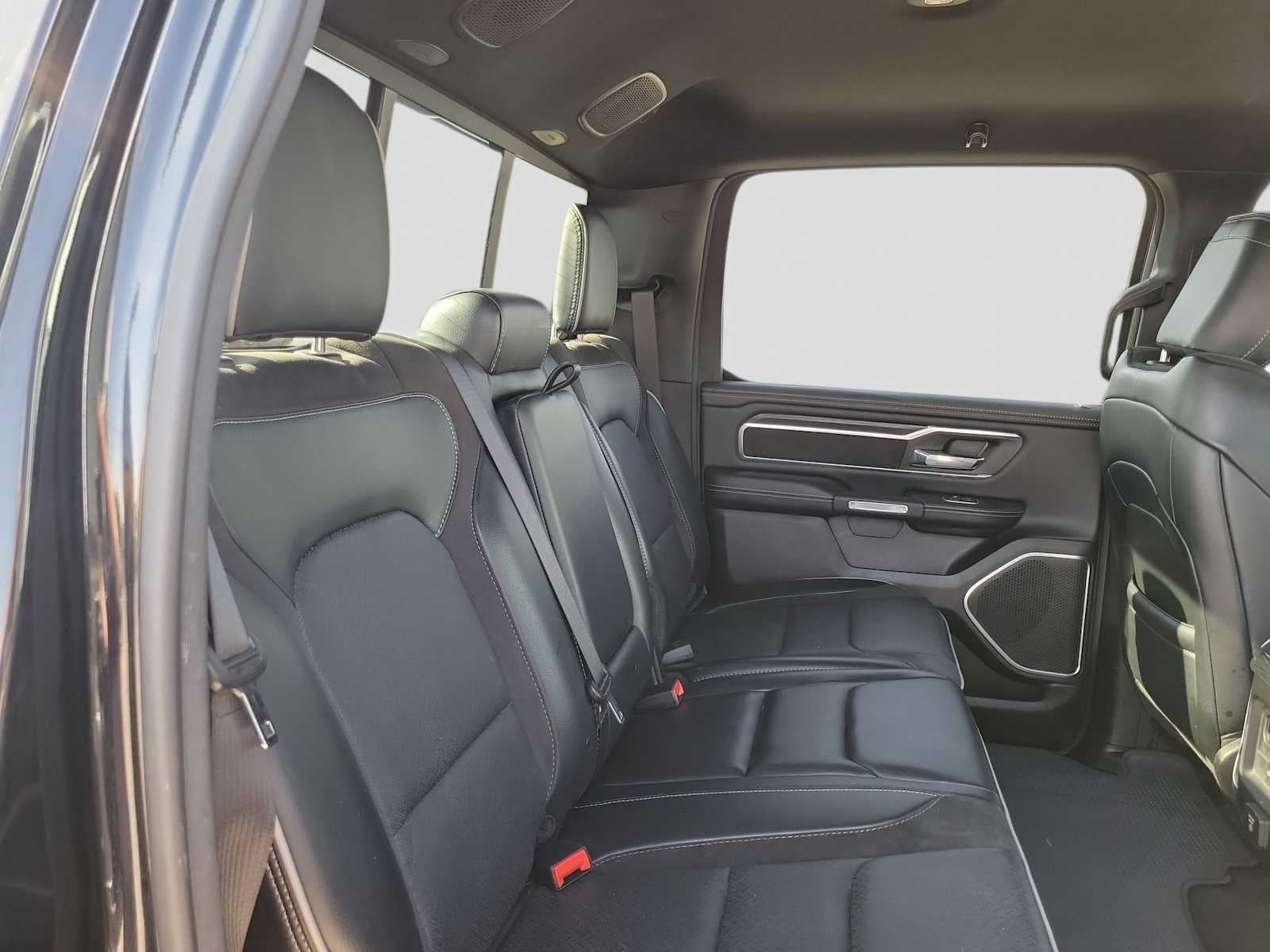 2023 RAM 1500 Laramie Crew Cab 4x4 5'7' Box