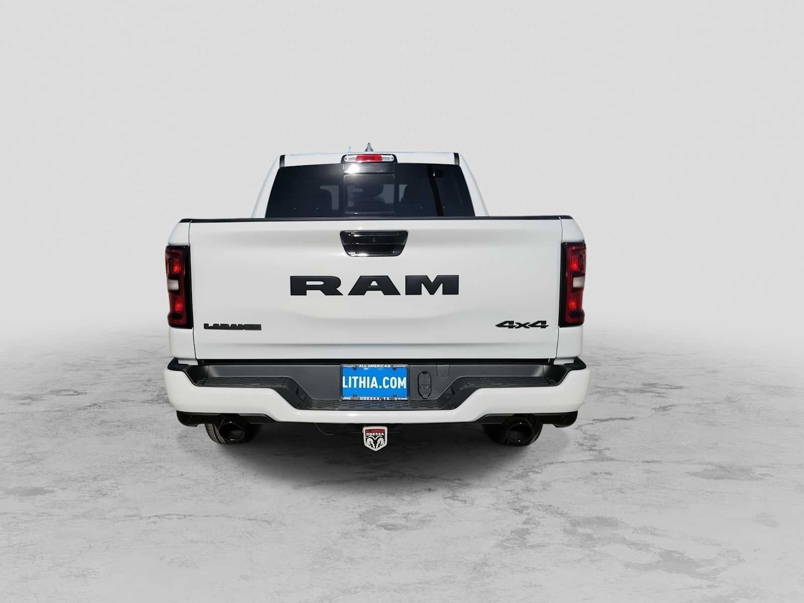 2026 RAM 1500 RAM 1500 LARAMIE CREW CAB 4X4 5'7' BOX