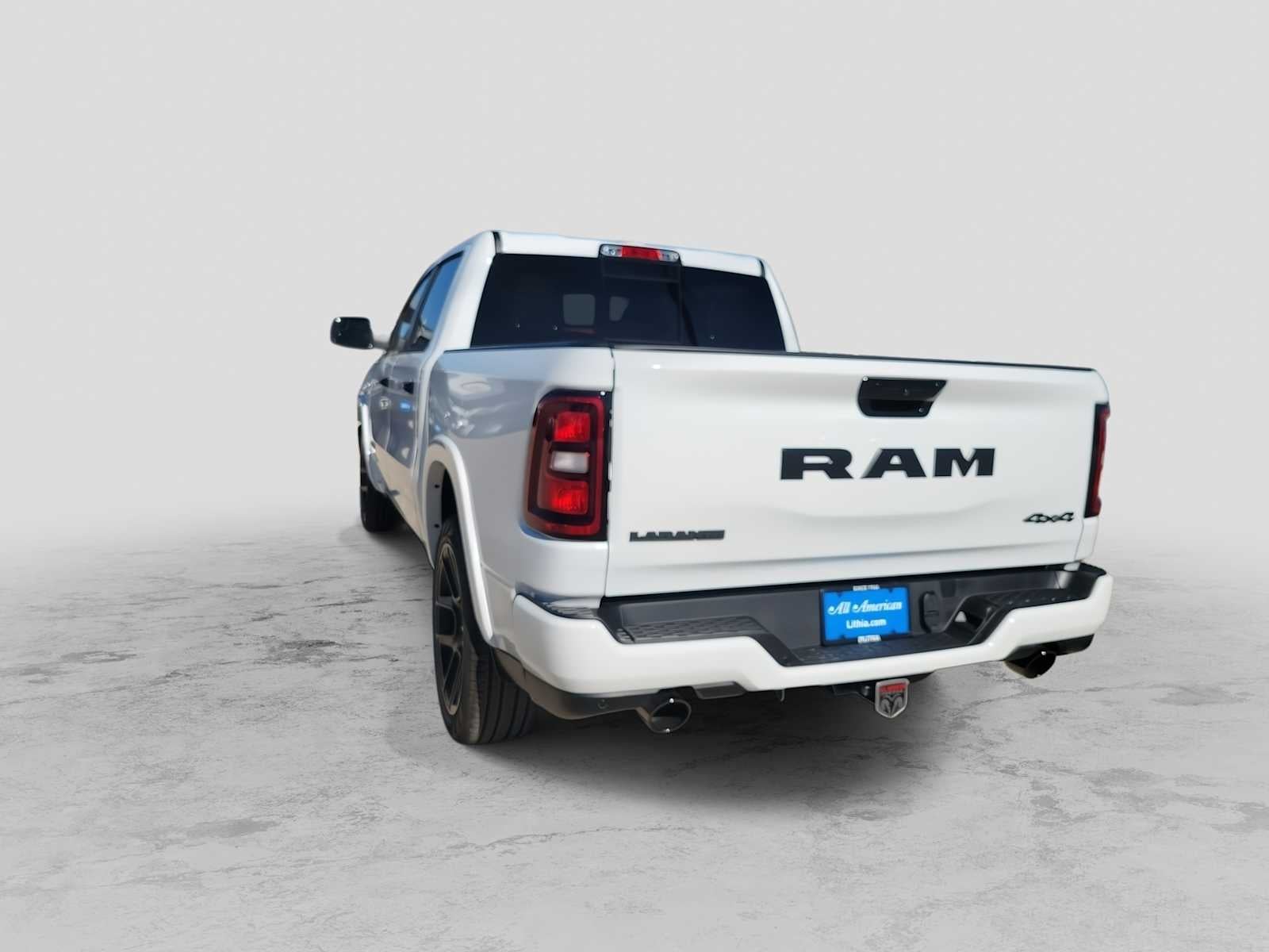 2026 RAM 1500 RAM 1500 LARAMIE CREW CAB 4X4 5'7' BOX