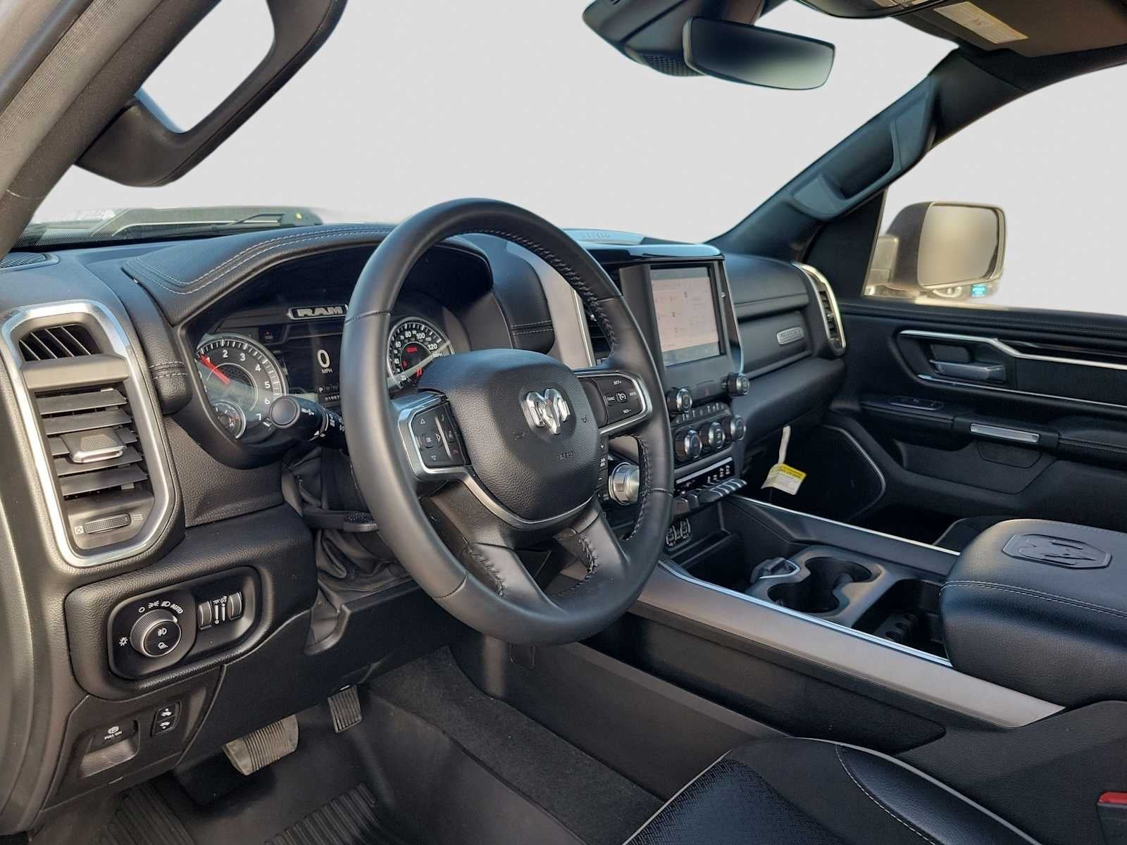 2022 RAM 1500 Laramie Crew Cab 4x4 6'4' Box