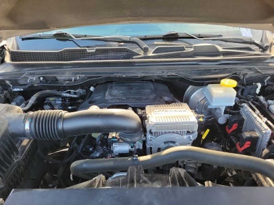 2022 RAM 1500 Laramie Crew Cab 4x4 6'4' Box