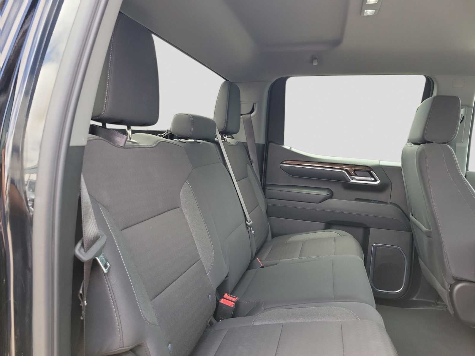 2025 Chevrolet Silverado 1500 4WD Crew Cab Standard Bed LT