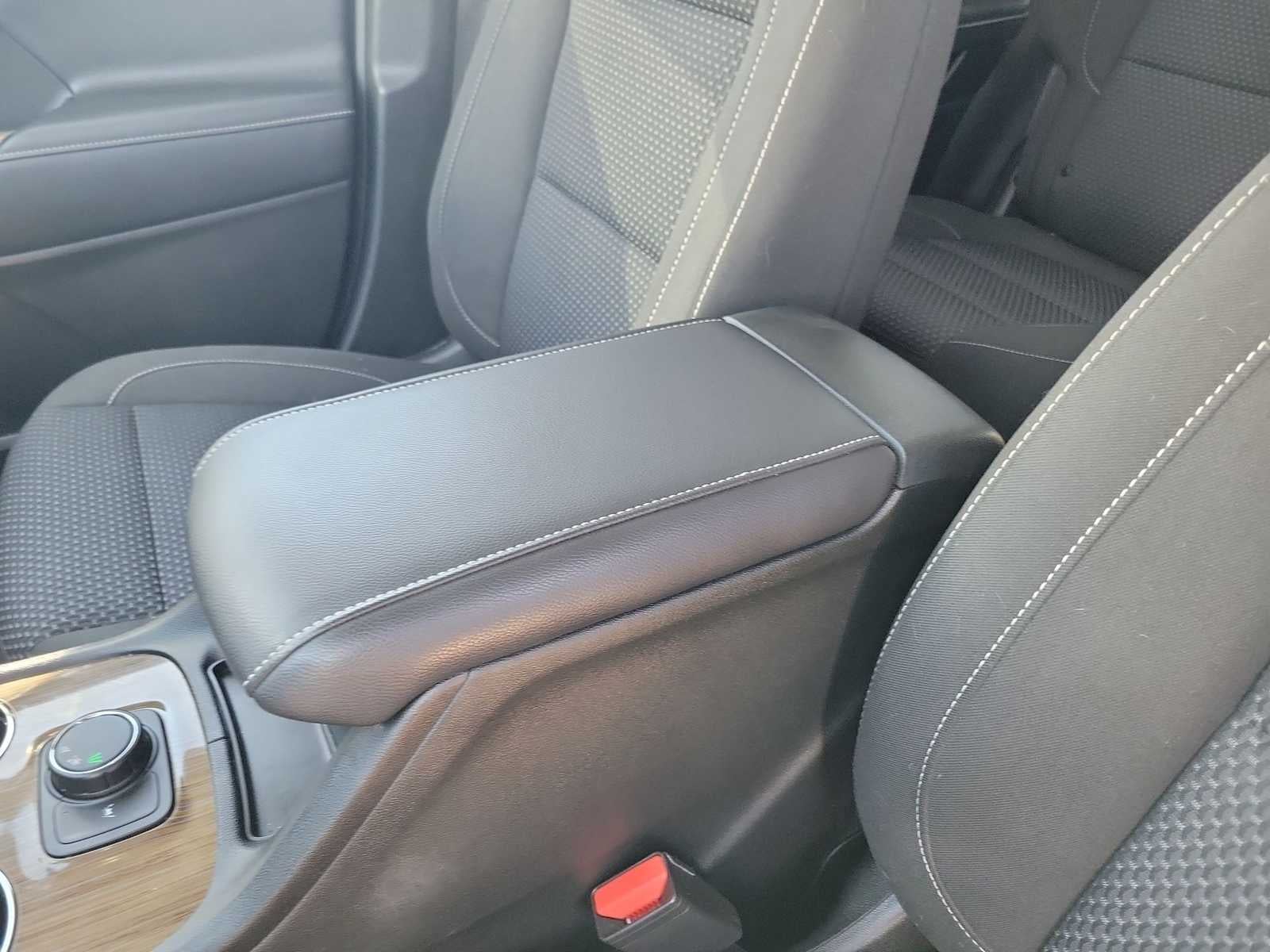 2023 GMC Acadia FWD SLE