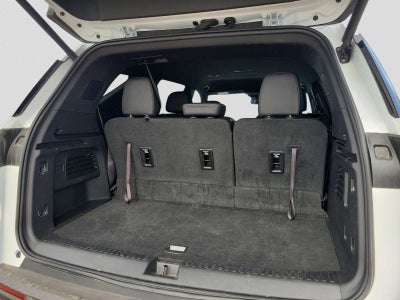 2025 Chevrolet Traverse FWD LT