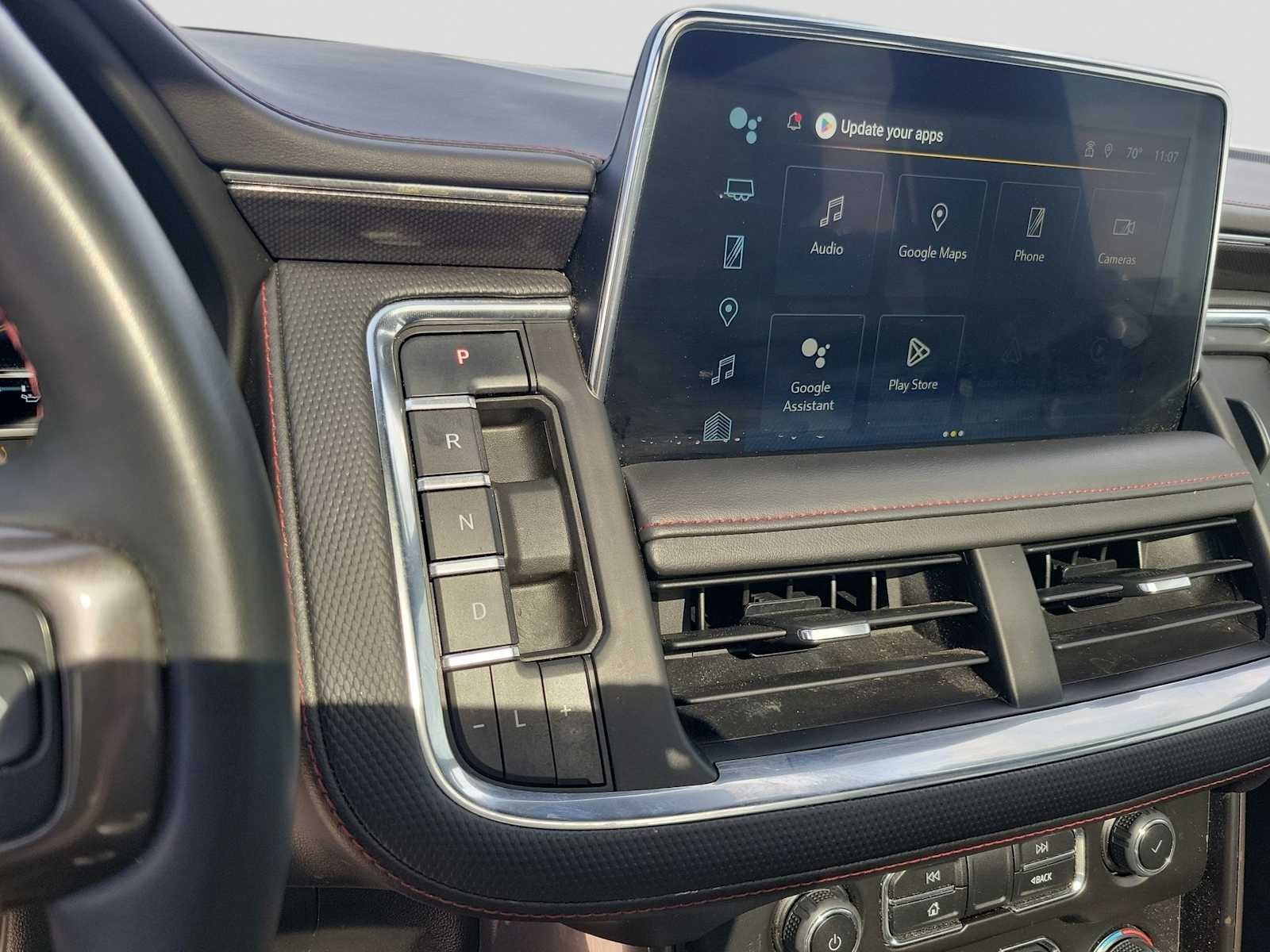 2023 Chevrolet Suburban 4WD RST