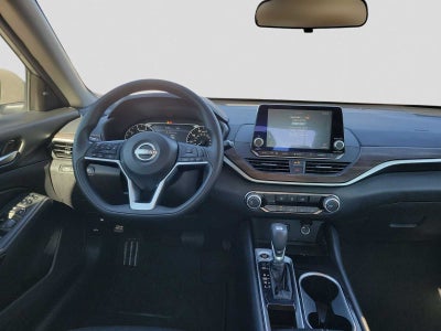 2024 Nissan Altima SV FWD