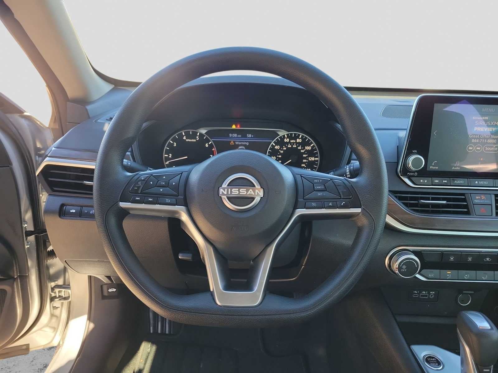 2024 Nissan Altima SV FWD