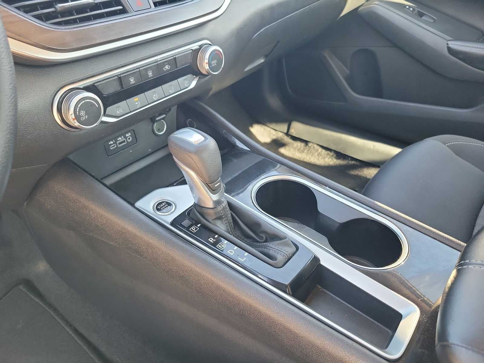 2024 Nissan Altima SV FWD