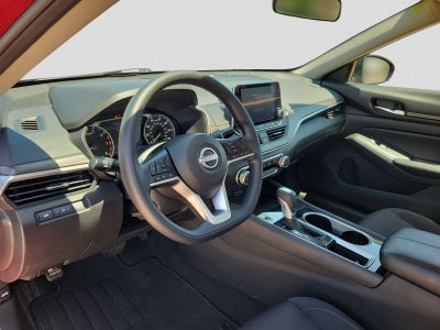 2024 Nissan Altima SV FWD