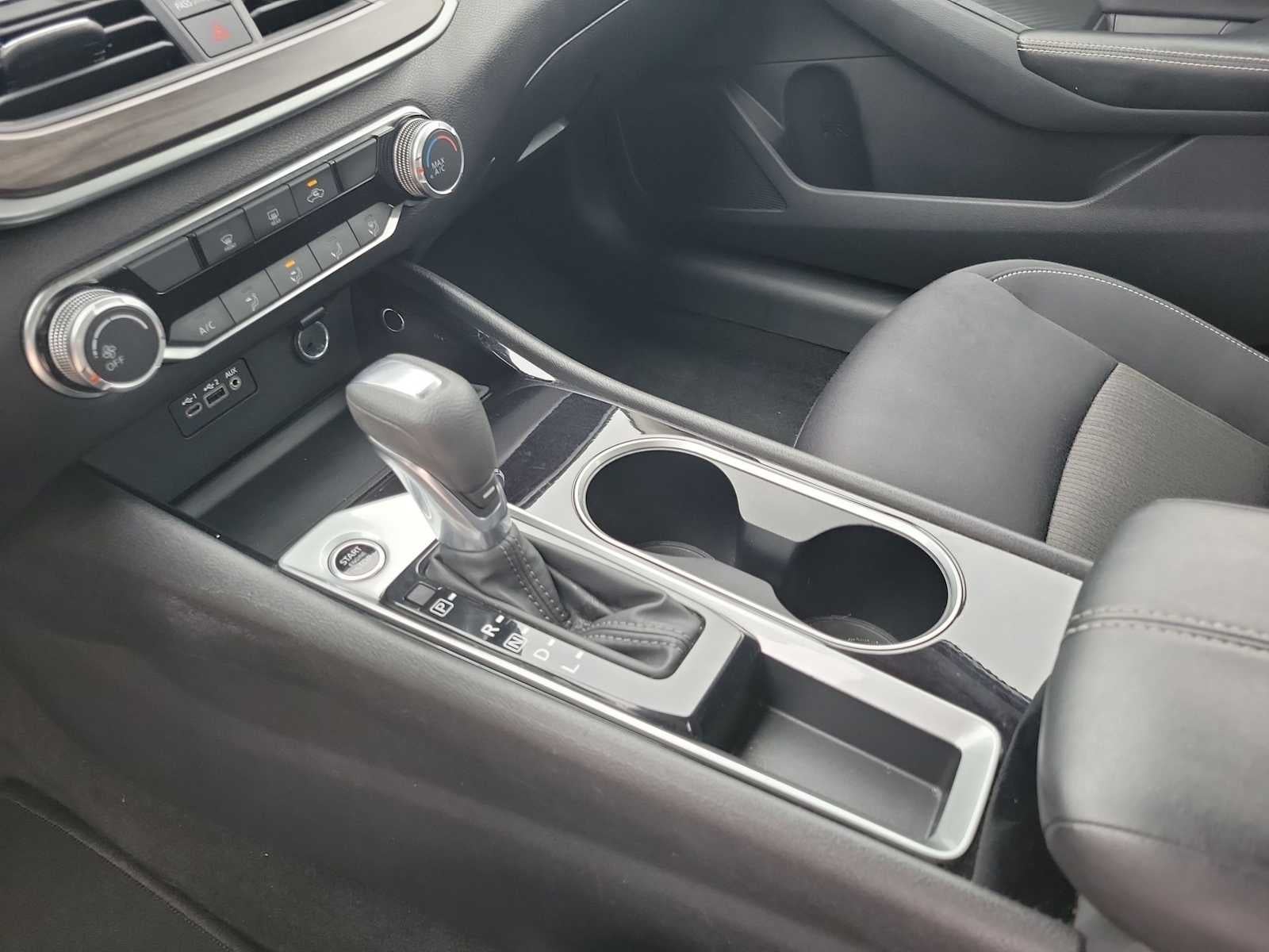 2024 Nissan Altima SV FWD