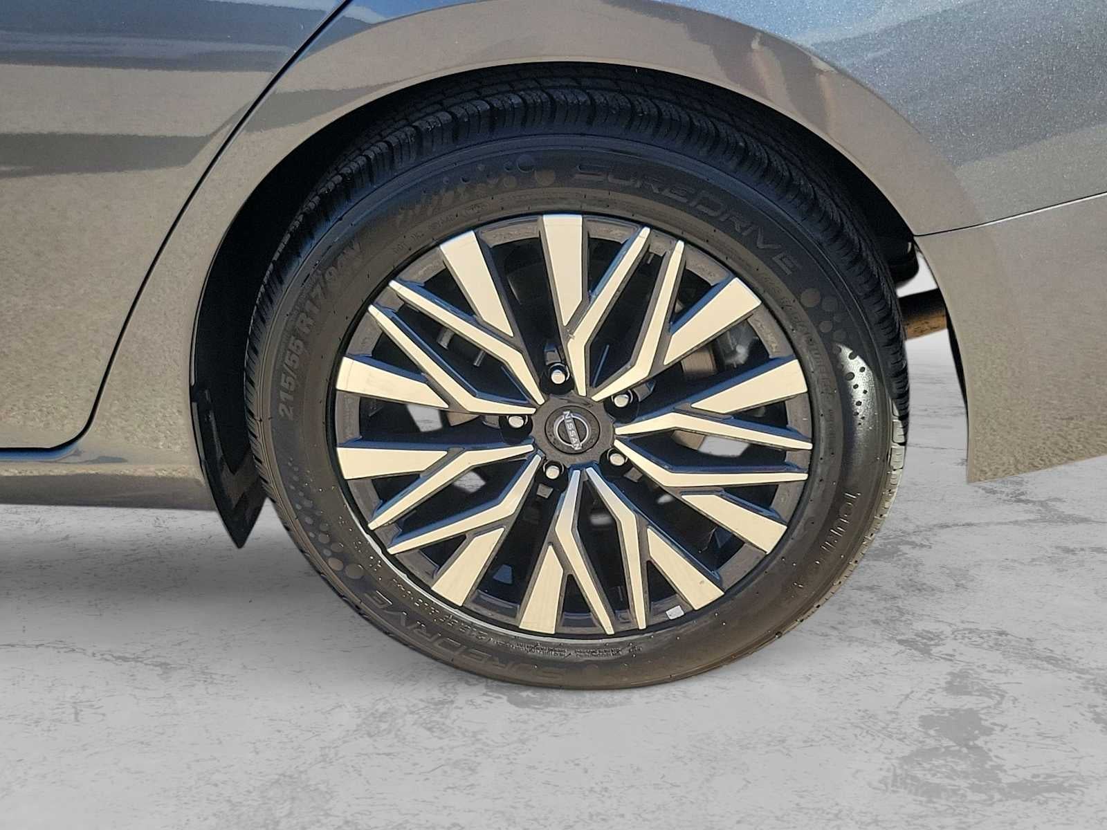 2024 Nissan Altima SV FWD