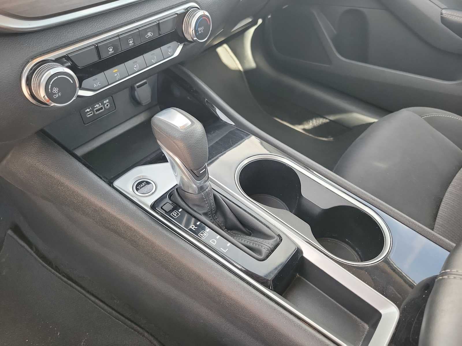 2024 Nissan Altima SV FWD