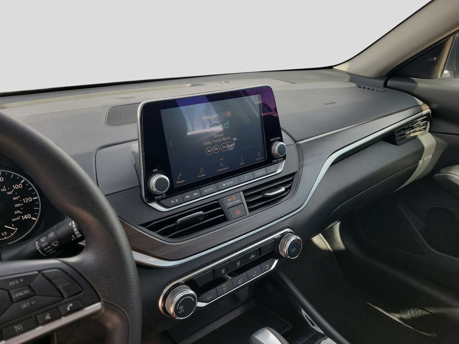 2024 Nissan Altima SV FWD