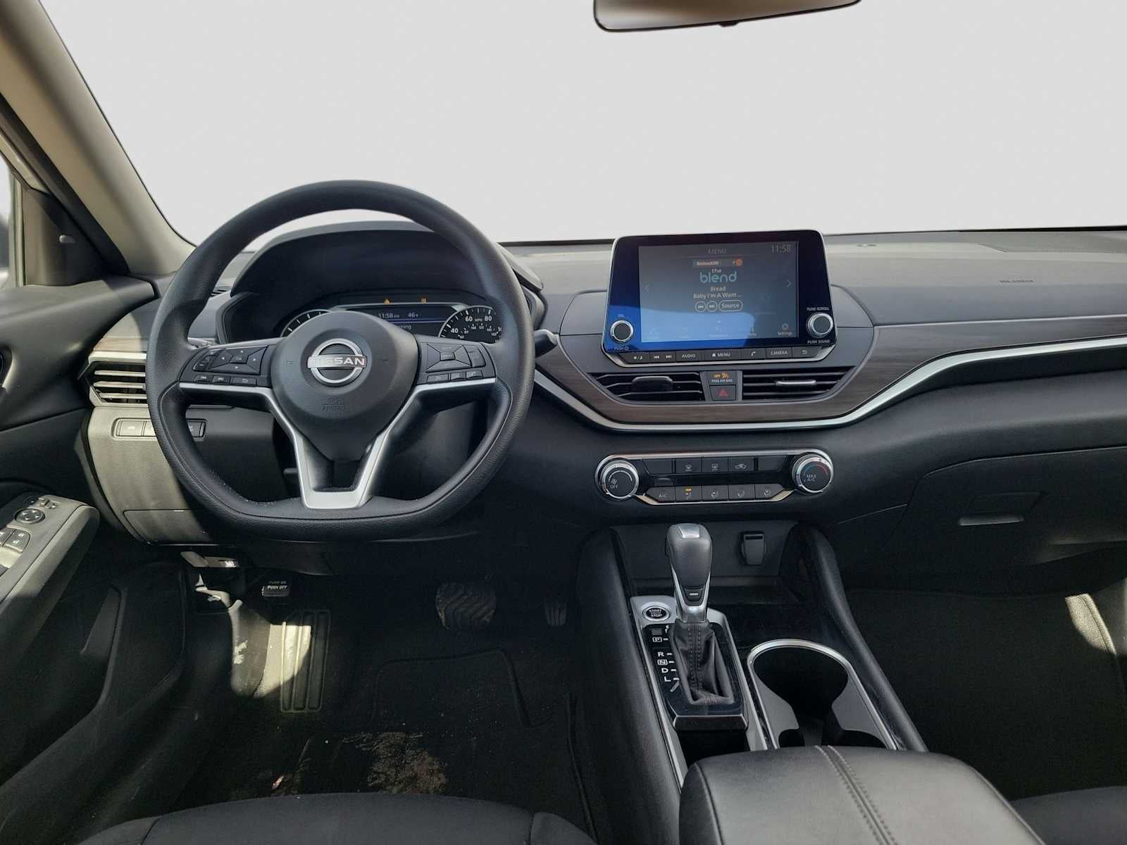 2024 Nissan Altima SV FWD