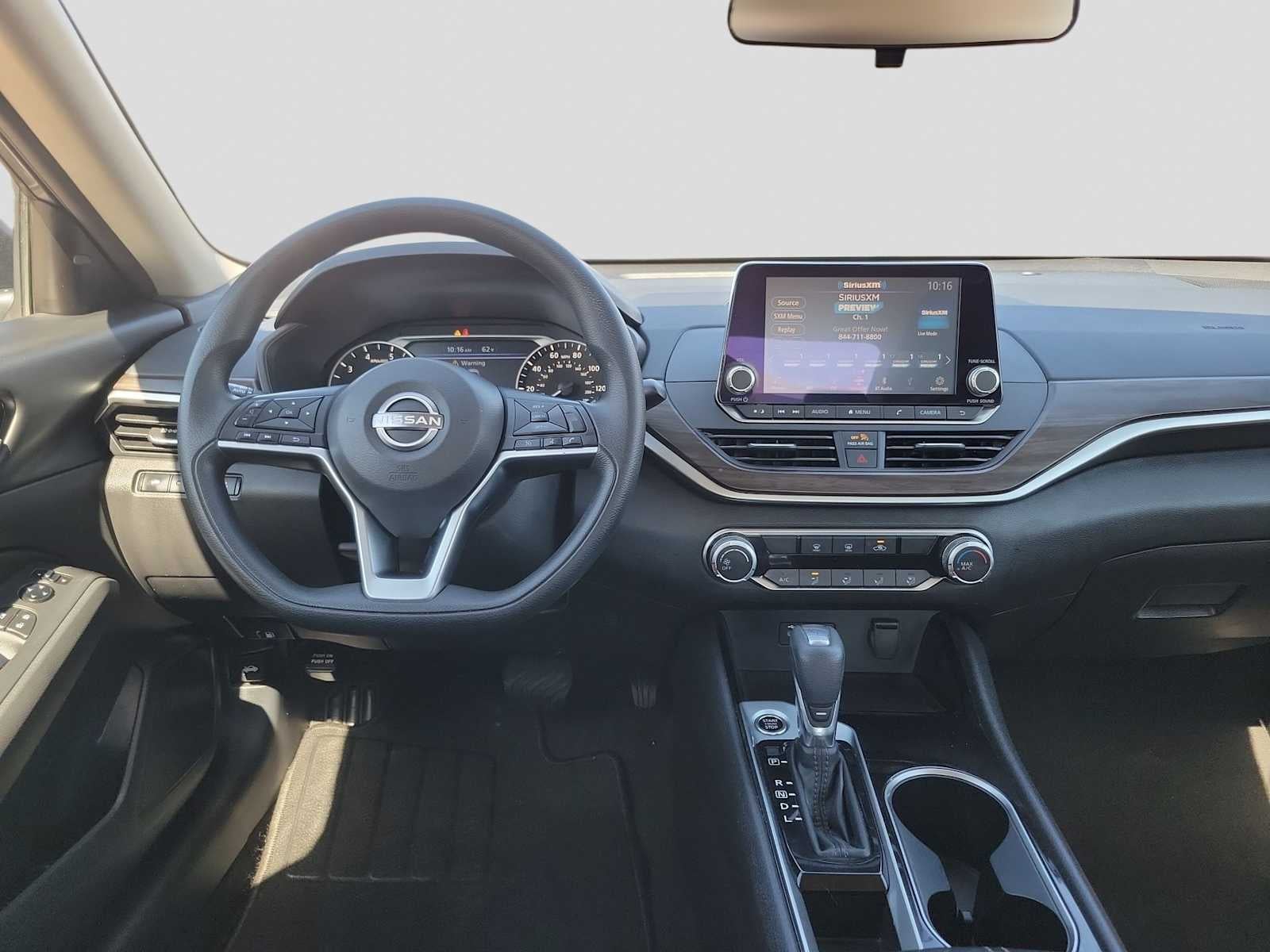 2024 Nissan Altima SV FWD