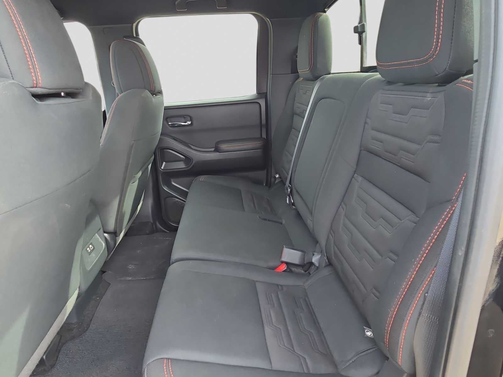 2023 Nissan Frontier Crew Cab PRO-X 4x2