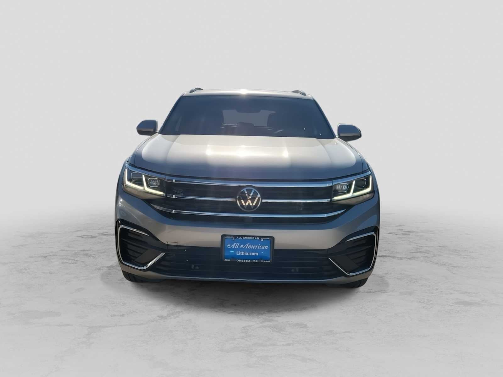 2022 Volkswagen Atlas Cross Sport 3.6L V6 SEL Premium R-Line