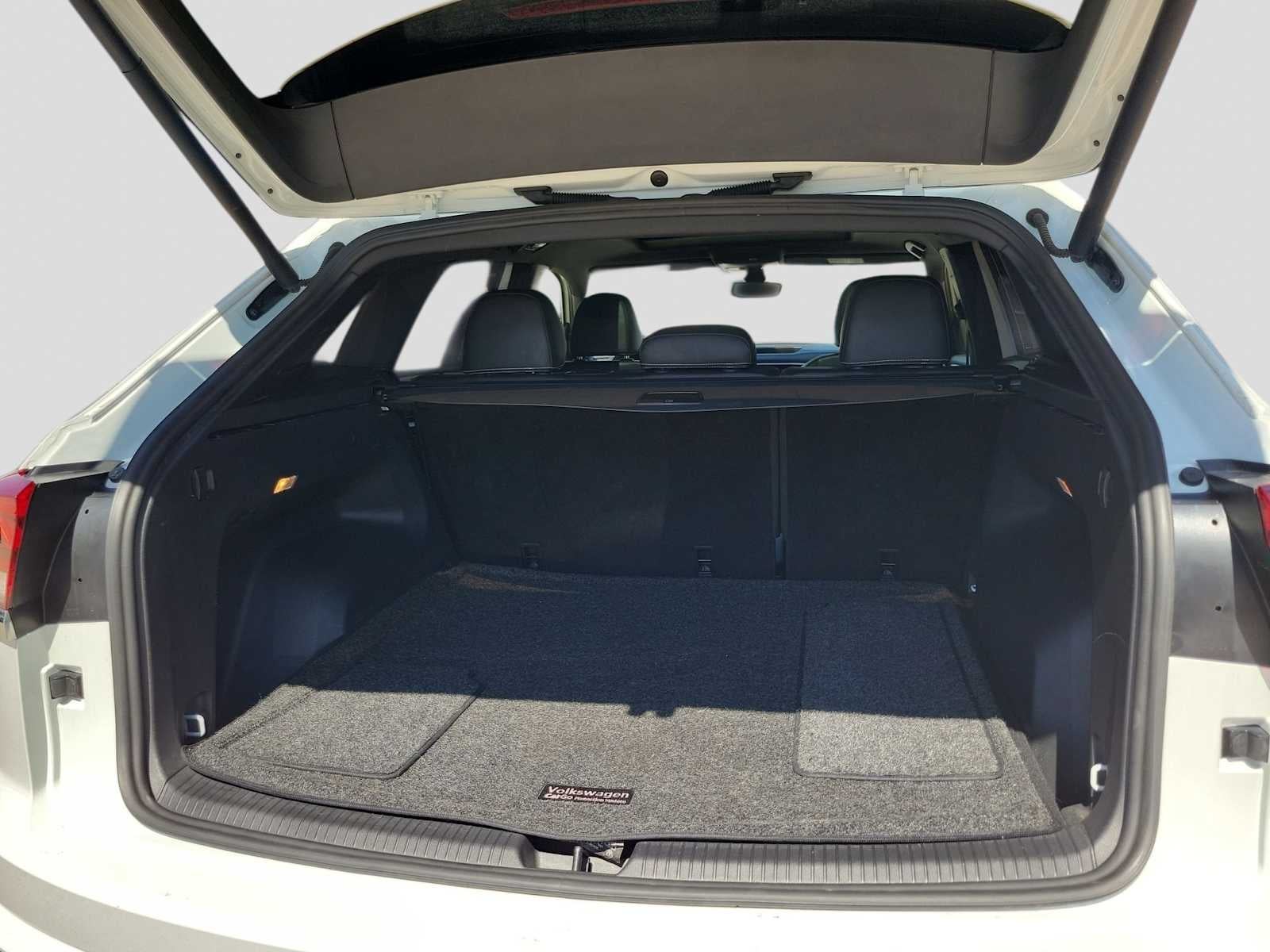 2021 Volkswagen Atlas Cross Sport 3.6L V6 SEL Premium