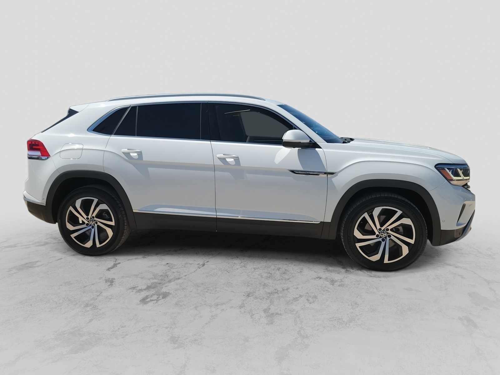 2021 Volkswagen Atlas Cross Sport 3.6L V6 SEL Premium