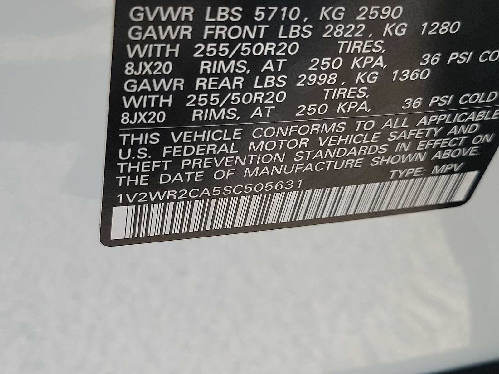 2025 Volkswagen Atlas 2.0T SE w/Technology