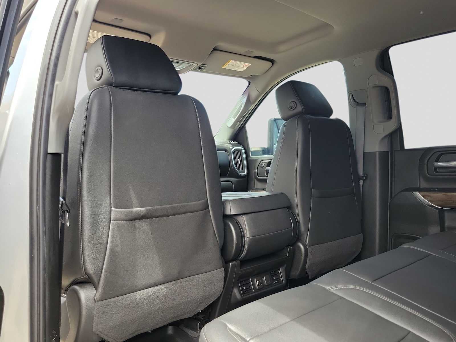 2022 Chevrolet Silverado 2500HD 4WD Crew Cab Standard Bed LT