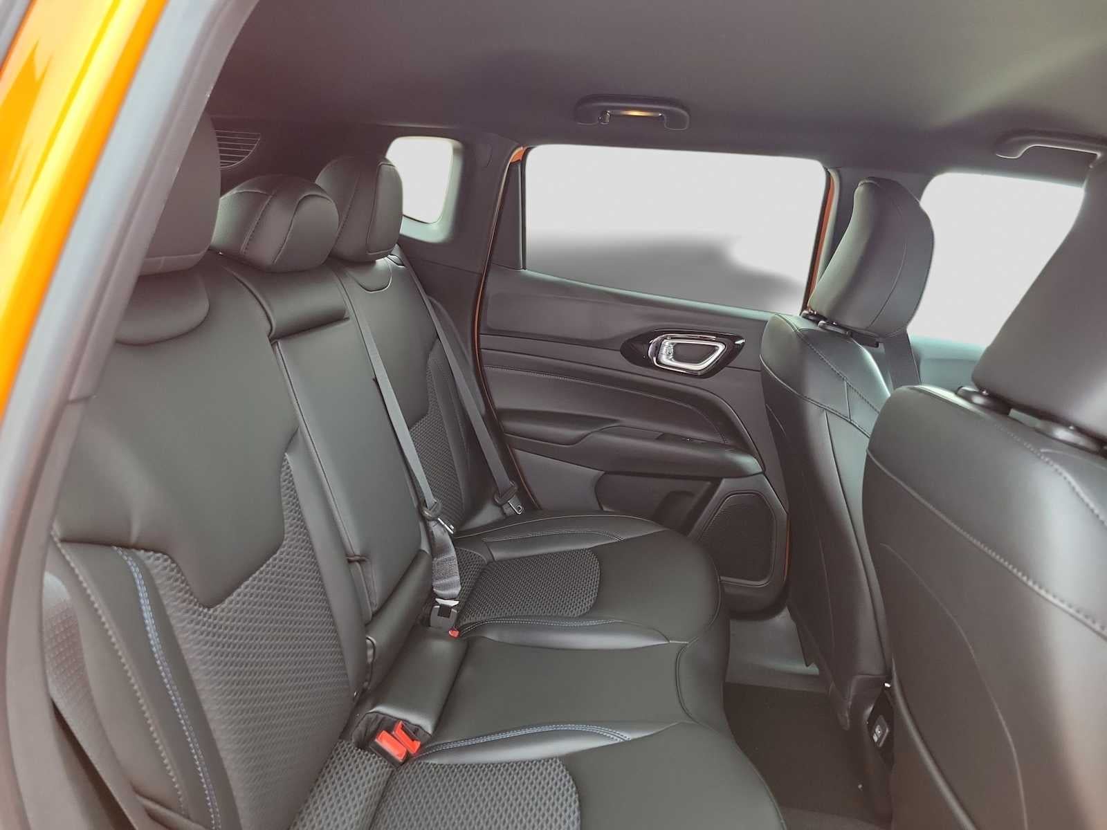 2026 Jeep Jeep Compass COMPASS LATITUDE ALTITUDE 4X4