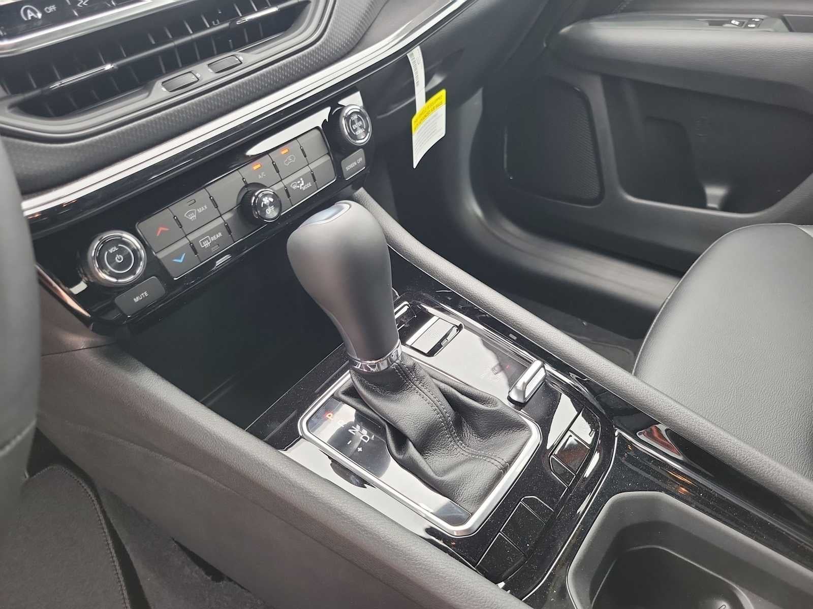 2026 Jeep Jeep Compass COMPASS LATITUDE ALTITUDE 4X4