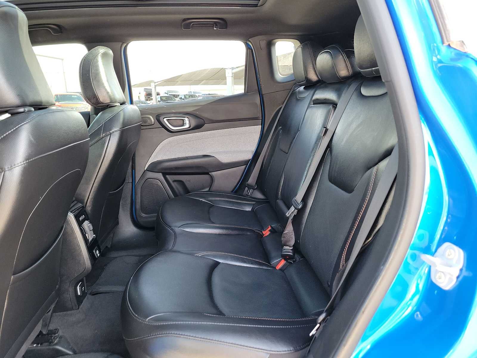 2023 Jeep Compass Latitude Lux FWD