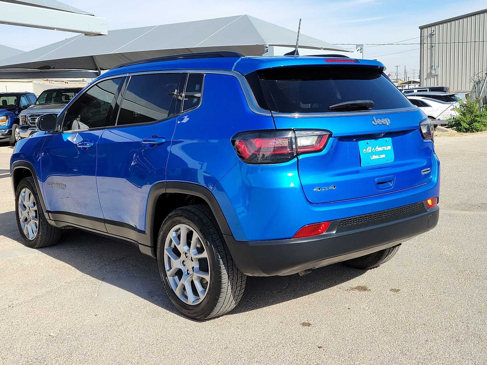 2023 Jeep Compass Latitude Lux FWD