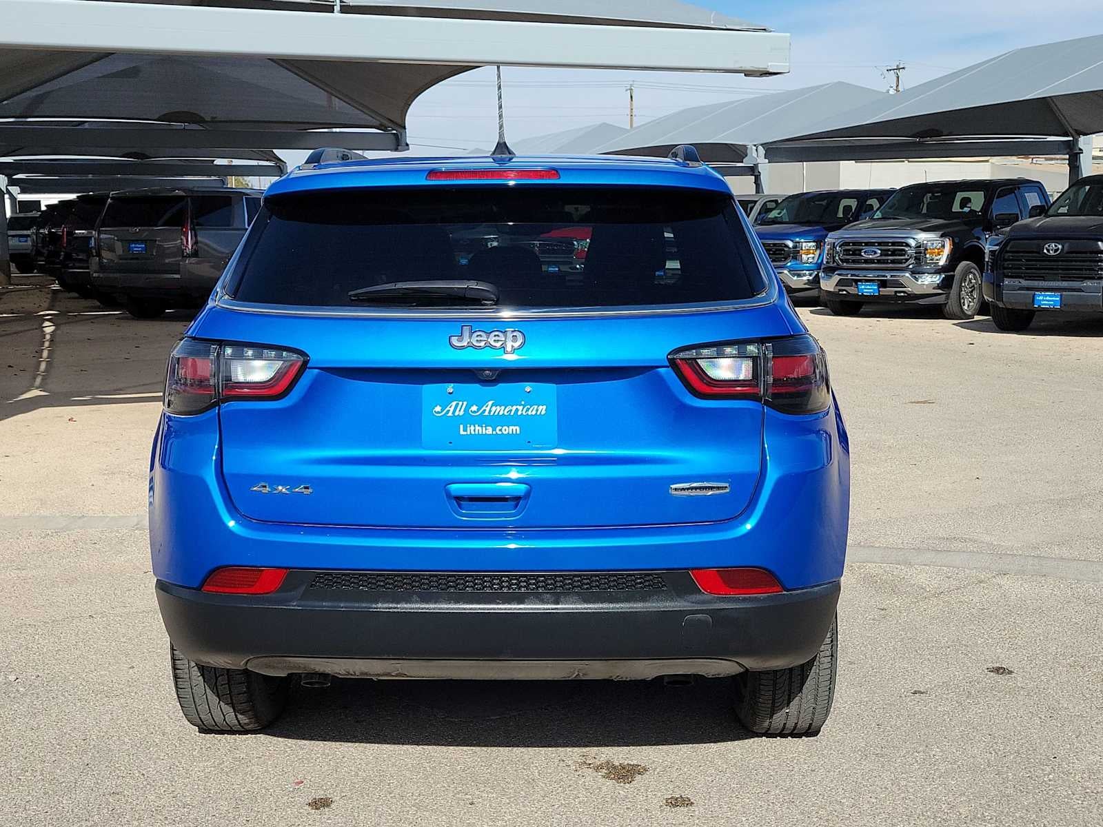 2023 Jeep Compass Latitude Lux FWD