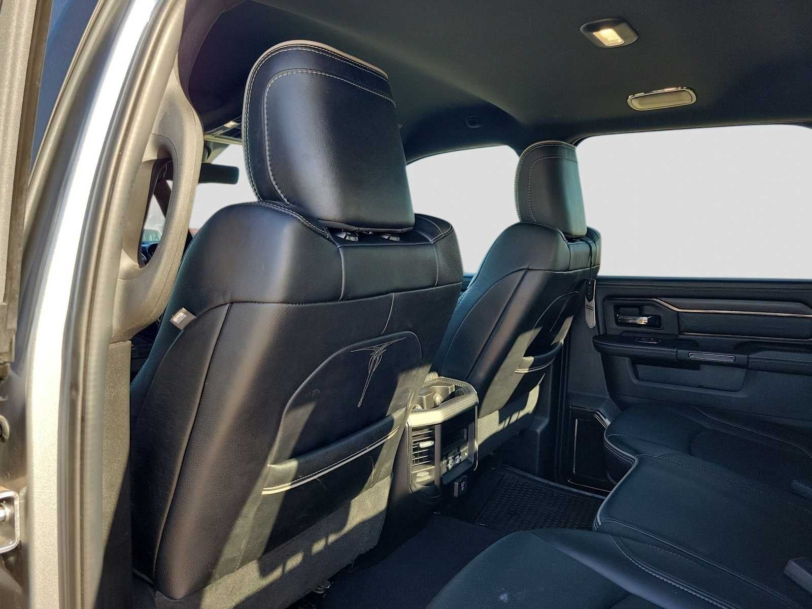 2024 RAM 3500 Limited Crew Cab 4x4 8' Box