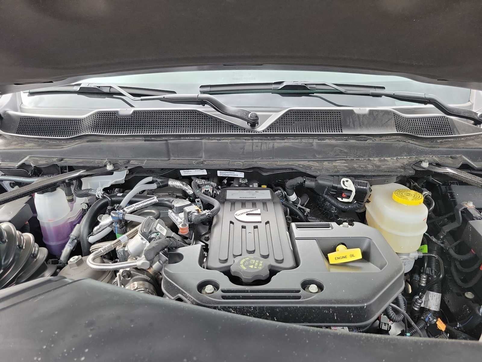 2026 RAM 2500 RAM 2500 TRADESMAN CREW CAB 4X4 6'4' BOX