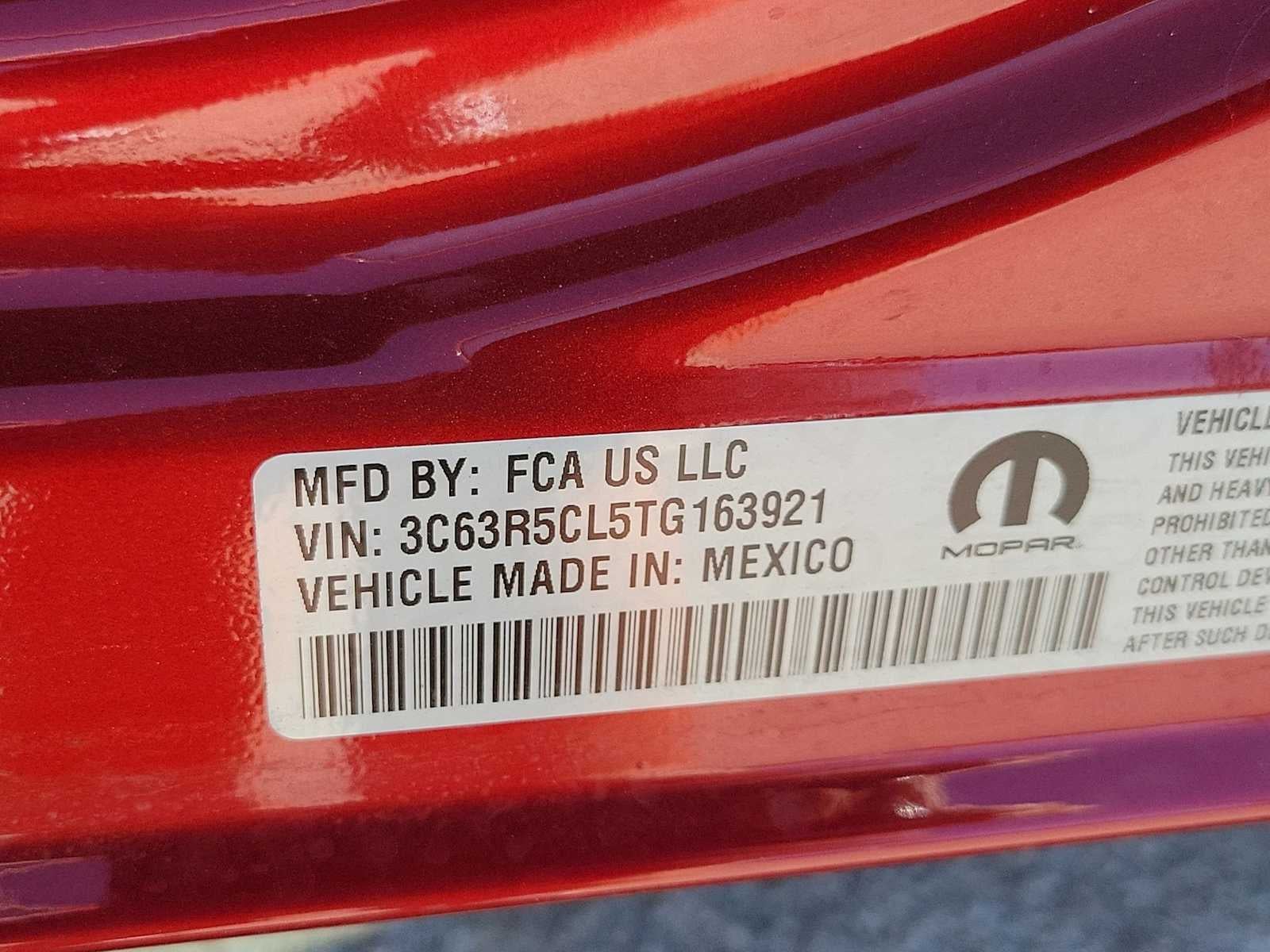 2026 RAM 2500 RAM 2500 BLACK EXPRESS CREW CAB 4X4 6'4' BOX